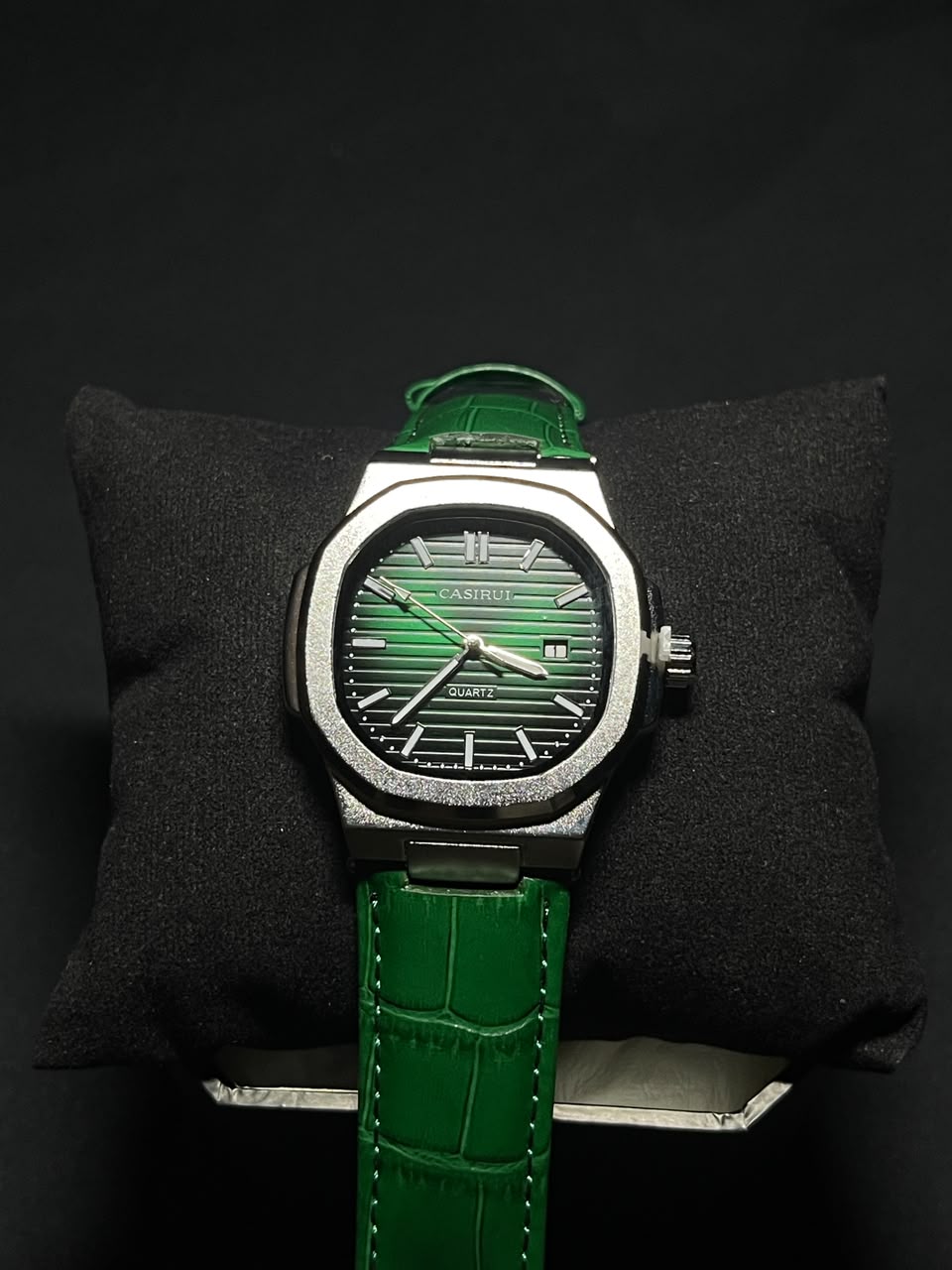 Casirut Green Leather Strap Watch
